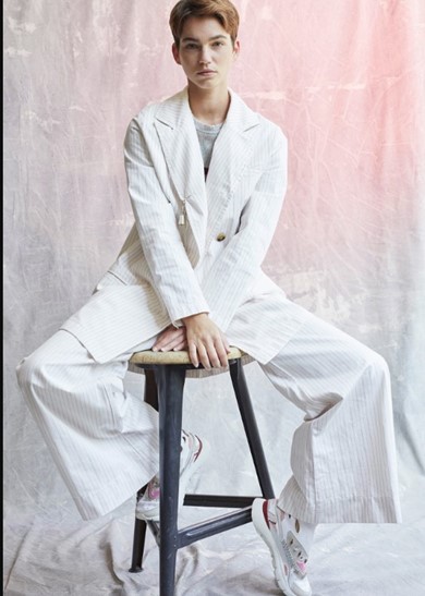 Click to view gallery Tutu Hannes Roether SS1