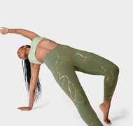 Click to view gallery Sweaty Betty Yoga Picks3