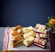 Click to view gallery PV Summer Cakes3