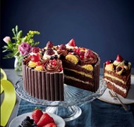 Click to view gallery PV Summer Cakes6