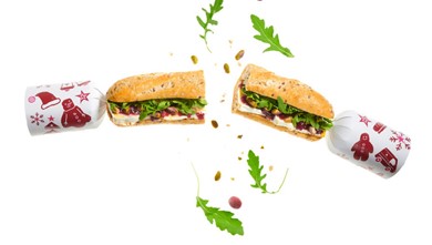 Click to view gallery Pret Xmas 221