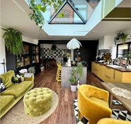 Click to view gallery Sofa 70s2