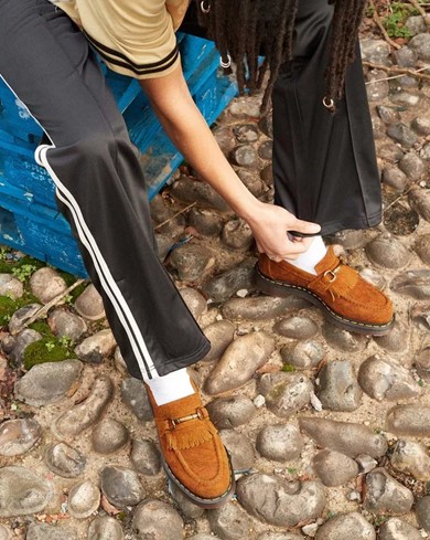 Click to view gallery DM Adrian1