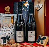 Click to view gallery Gauntleys Xmaswine2