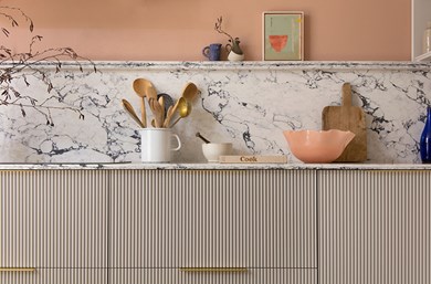 Click to view gallery HJ Swoon1