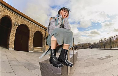 Click to view gallery DM Square1