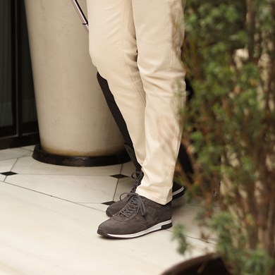 Click to view gallery Loake Bannister1