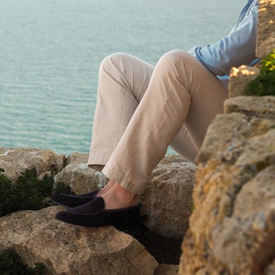 Click to view gallery L1