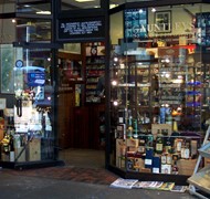 Click to view gallery GAUNTLEYS 3